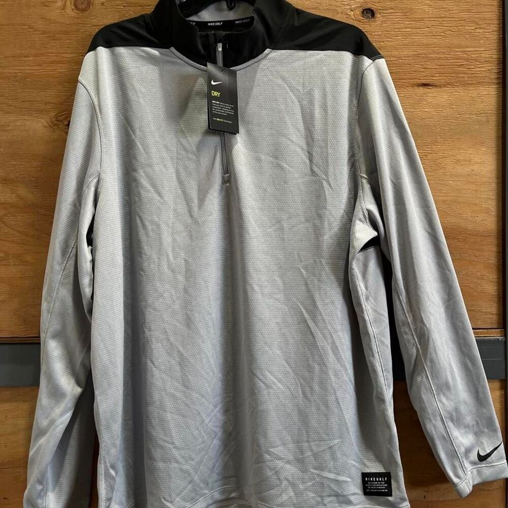 Nike Men's Grey and Silver Sweatshirt